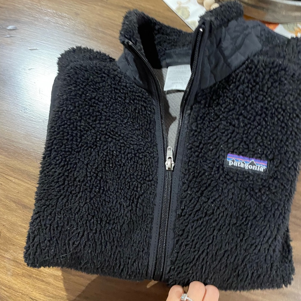 Women’s synchilla Patagonia jacket size small